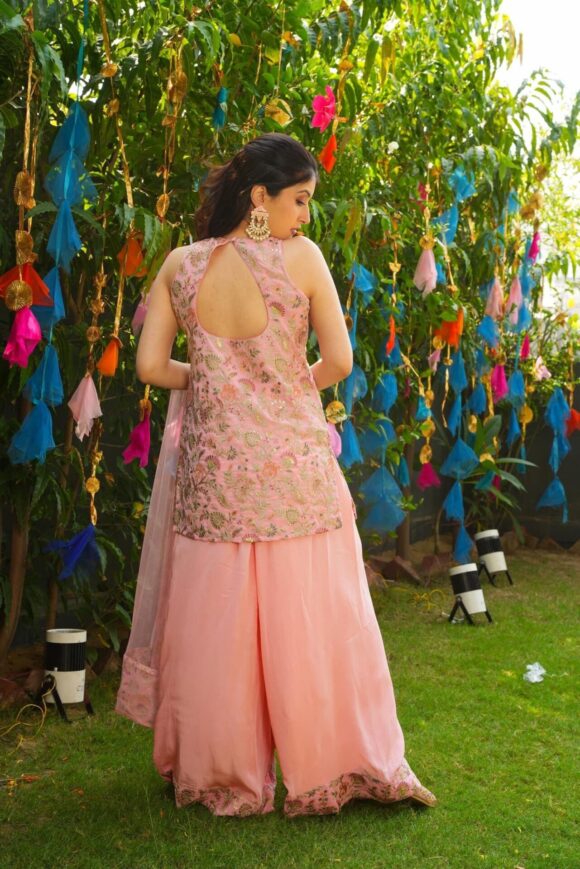 Remi embroidered short kurta set - Image 6