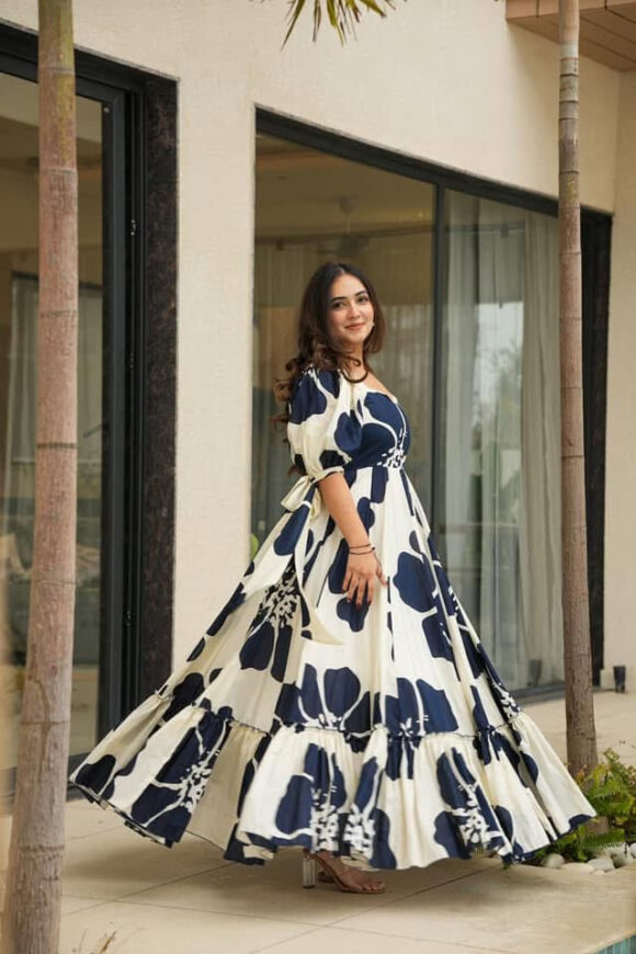 Galaxy white cotton maxi - Image 3