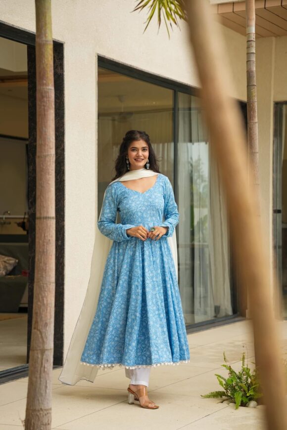 Carolina blue cotton suit set
