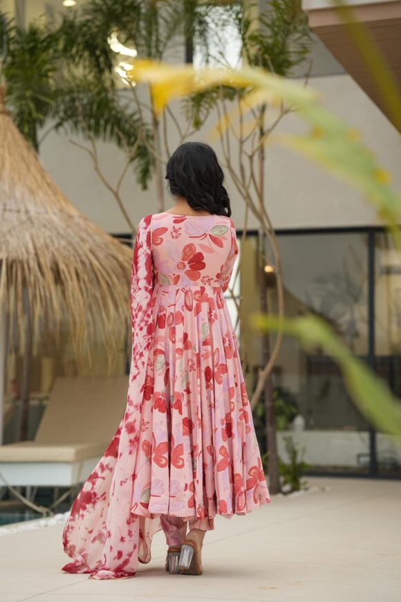 Vrinda floral pink suit set - Image 4