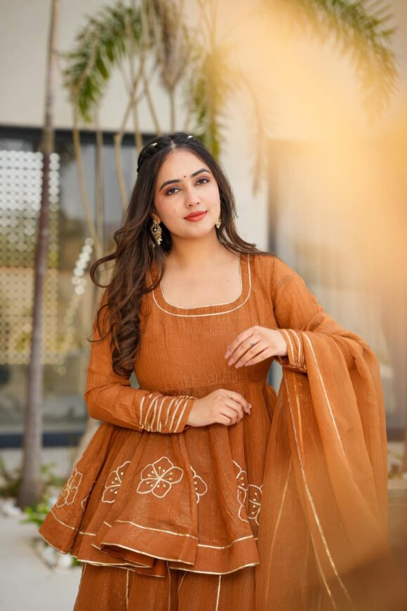 Amour Essence kurta palazzo set - Image 7