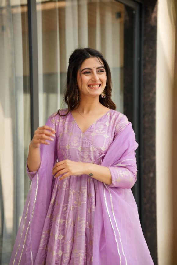 Manvi purple silk suit set - Image 2