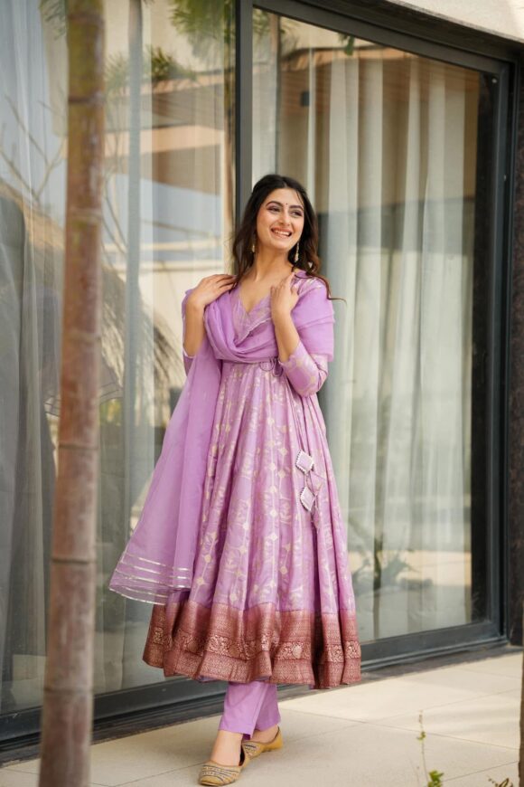 Manvi purple silk suit set - Image 3