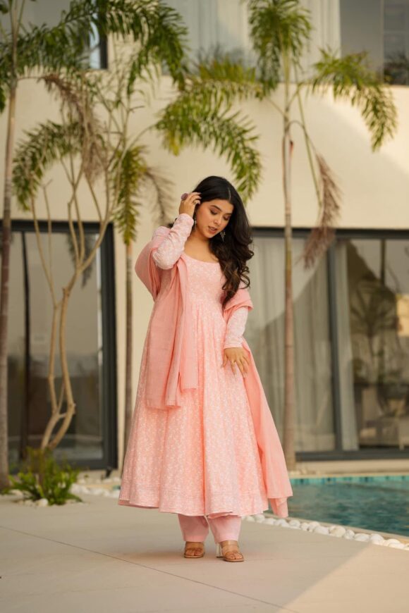 Whispering Pastel cotton suit set - Image 7