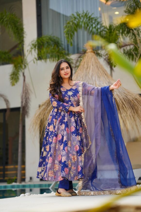 Royale Ember silk suit set - Image 7