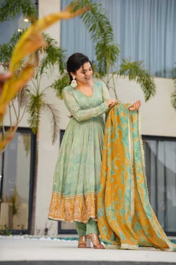 Josie cosmos suit set - Image 6