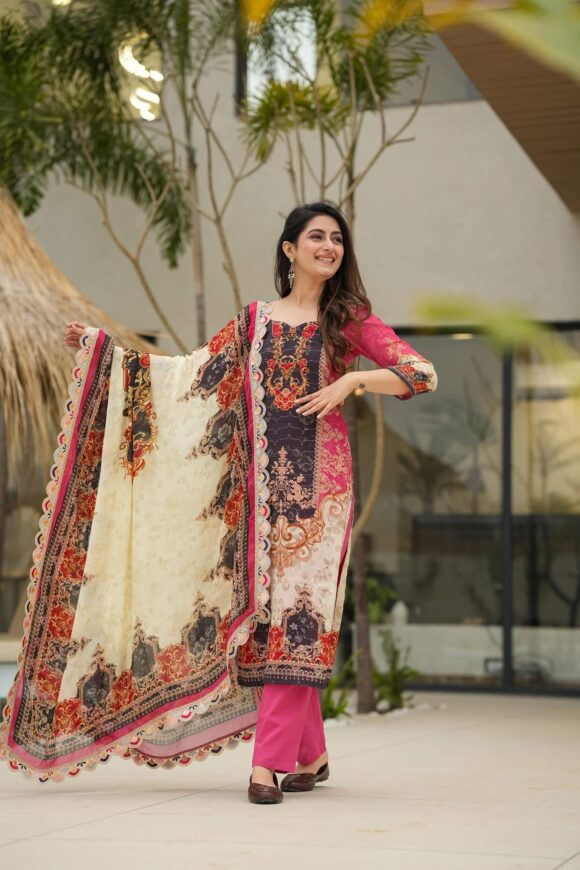 Saadhvi muslin suit set - Image 3