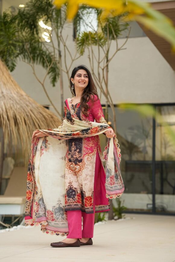Saadhvi muslin suit set - Image 5