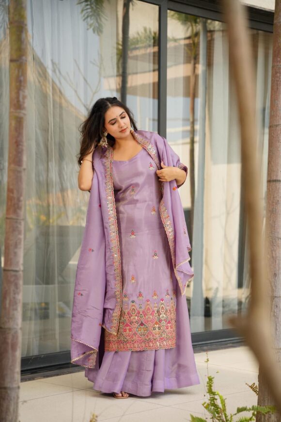 Mauve Melody cosmos suit set - Image 2