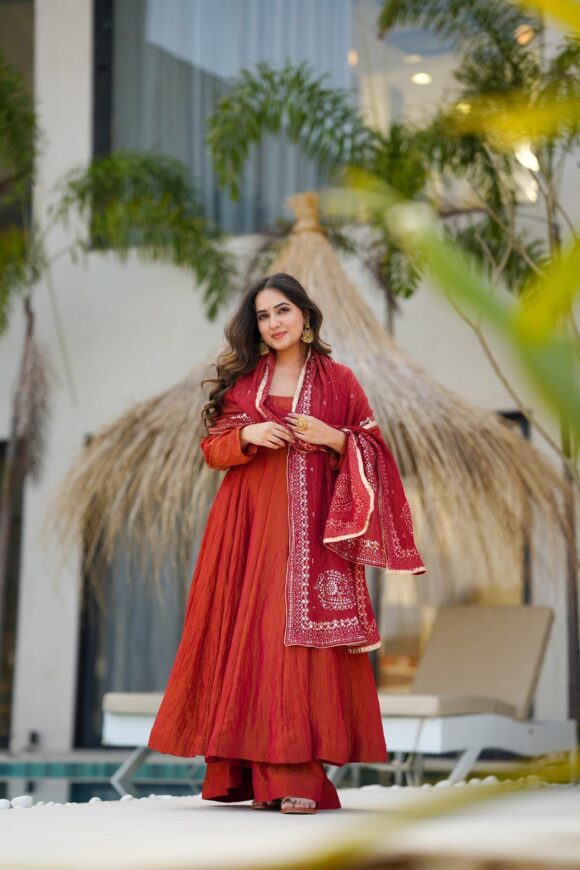Burnished Bloom cosmos suit set - Image 4