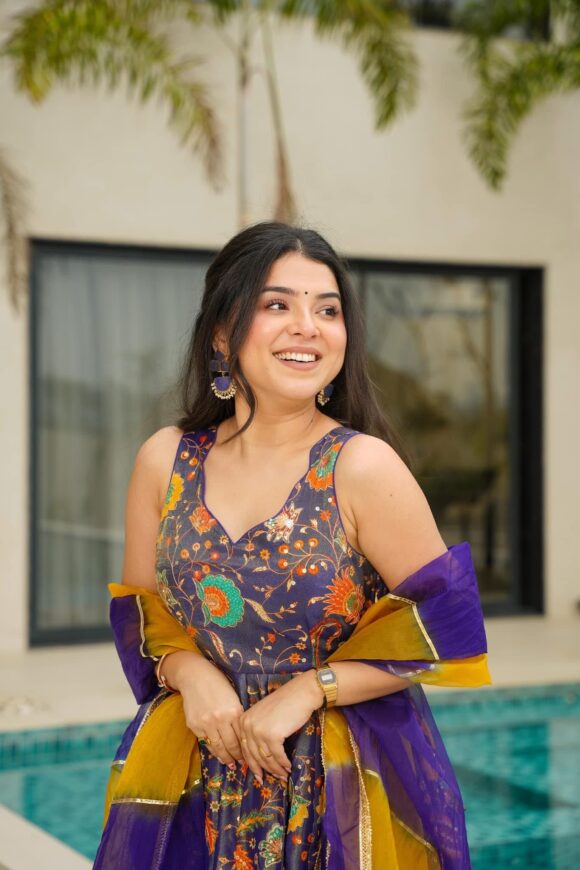 Swarnika VIscos Heavy Maxi Set - Image 2