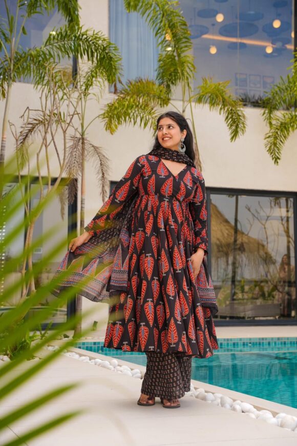 Raven Black Cotton Suit Set - Image 2