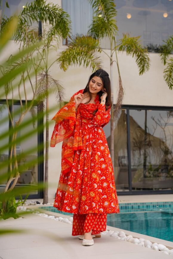 Autumn Radiance Orange Suit Set - Image 2