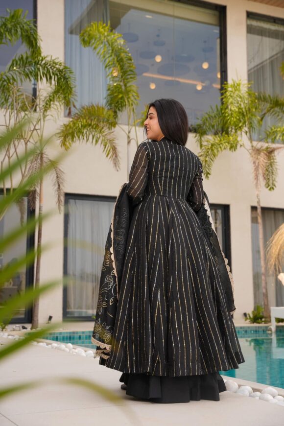 Black Canvas Suit Set - Image 6