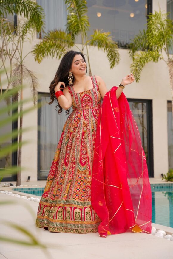 Royal Radiance Anarkali Maxi - Image 5