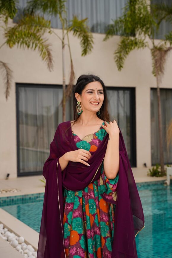 Vivid Harmony Muslin Suit Set - Image 3