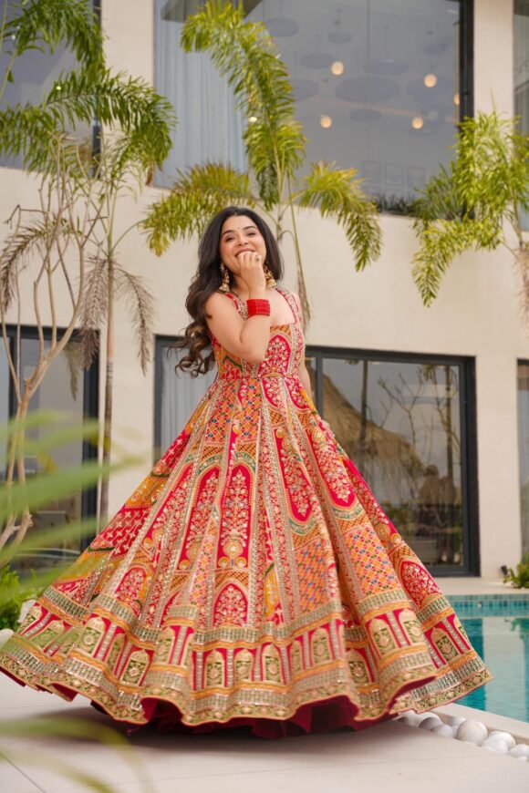Royal Radiance Anarkali Maxi - Image 3